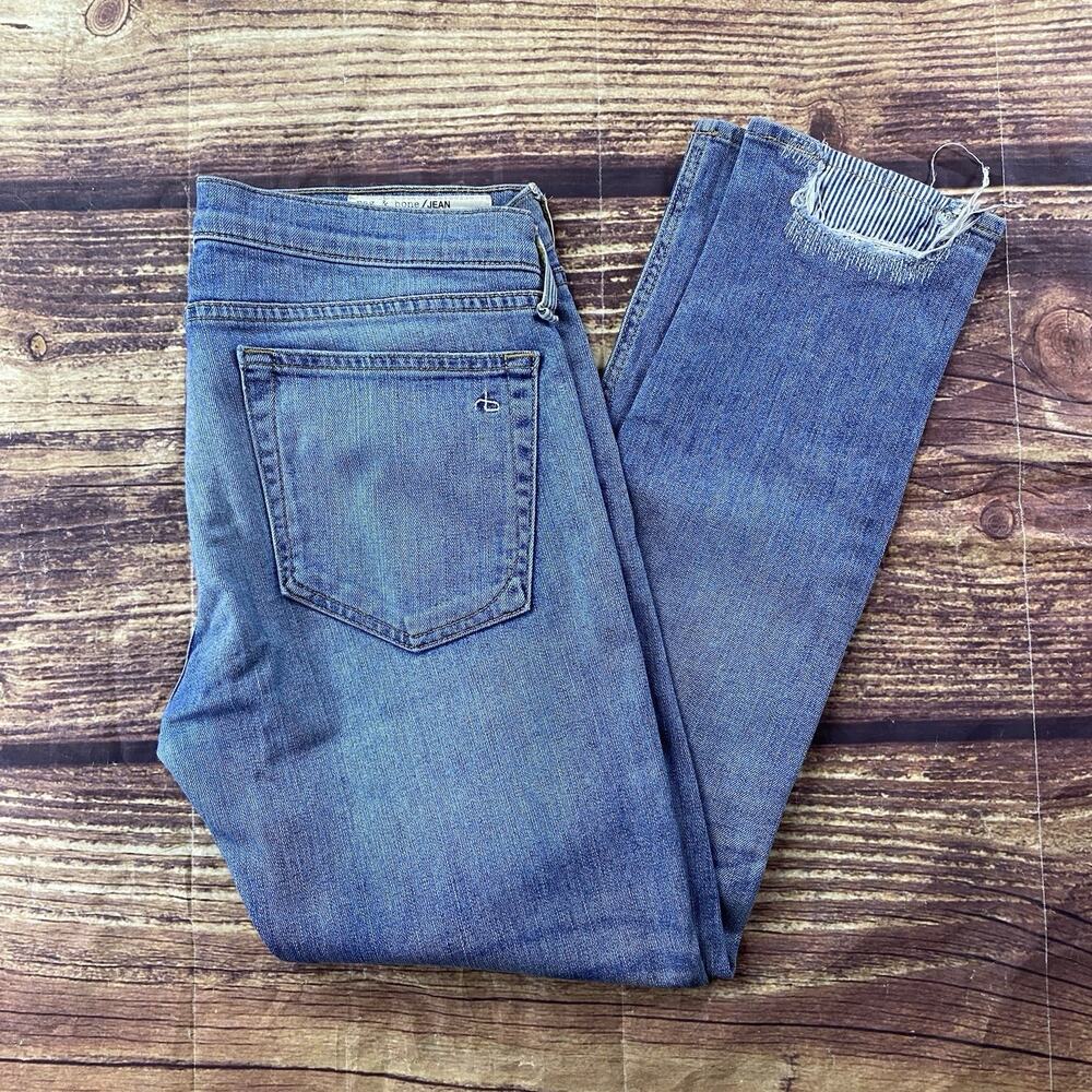 Rag & Bone Jeans Women's Size 27 The Skinny Tomboy Light Wash Patches 32x26
